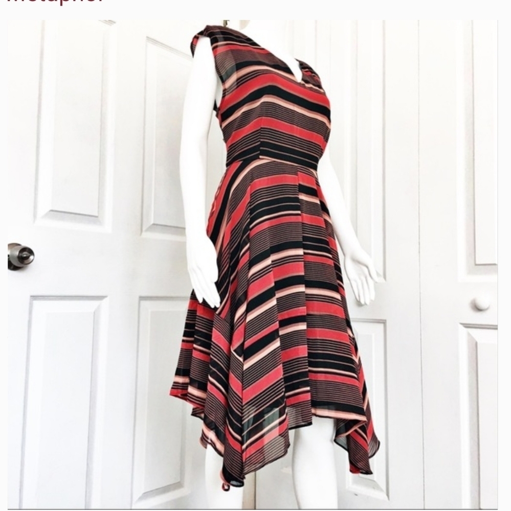 Metaphor dress - Picture 4 of 12
